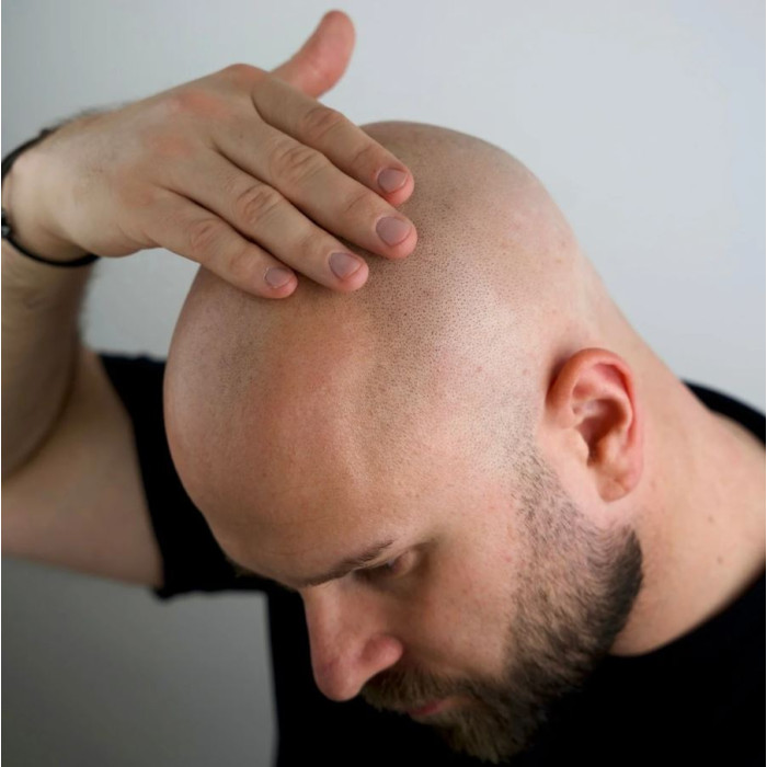 Скраб для лисої голови Better Be Bold Bald head scrub з матовим ефектом, 150 мл