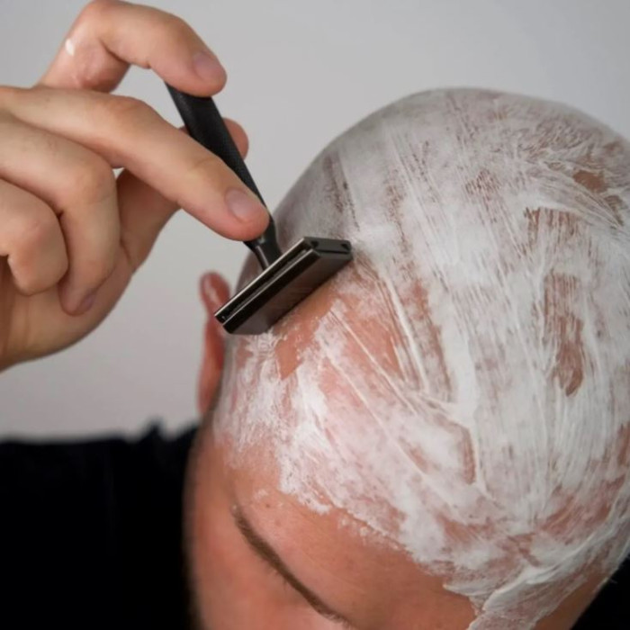Крем для гоління голови Better Be Bold Head Shave Cream с ефектом ультра ковзання, 150 мл